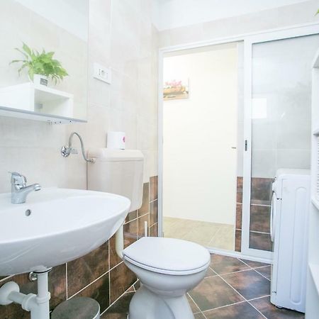 Modern Living In The Heart Of Trogir 아파트 외부 사진